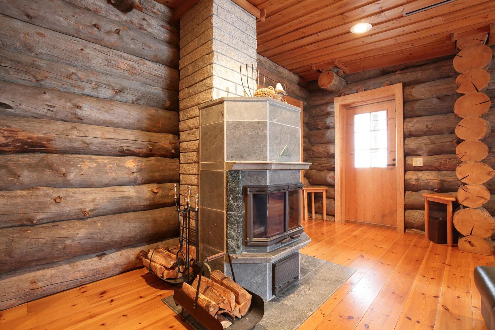 Lodge Log The Maple *